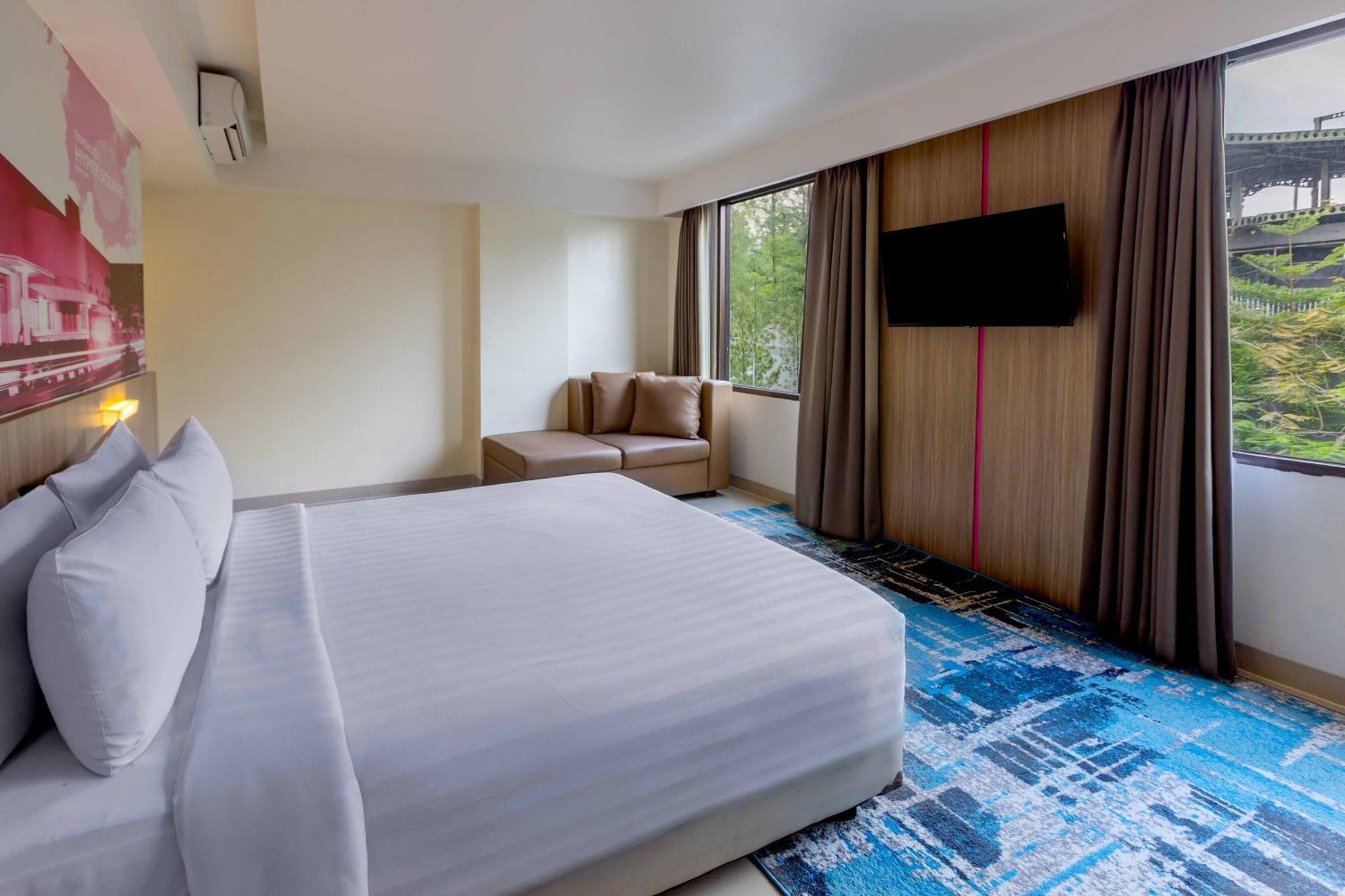 Favehotel Hyper Square Bandung Exterior photo