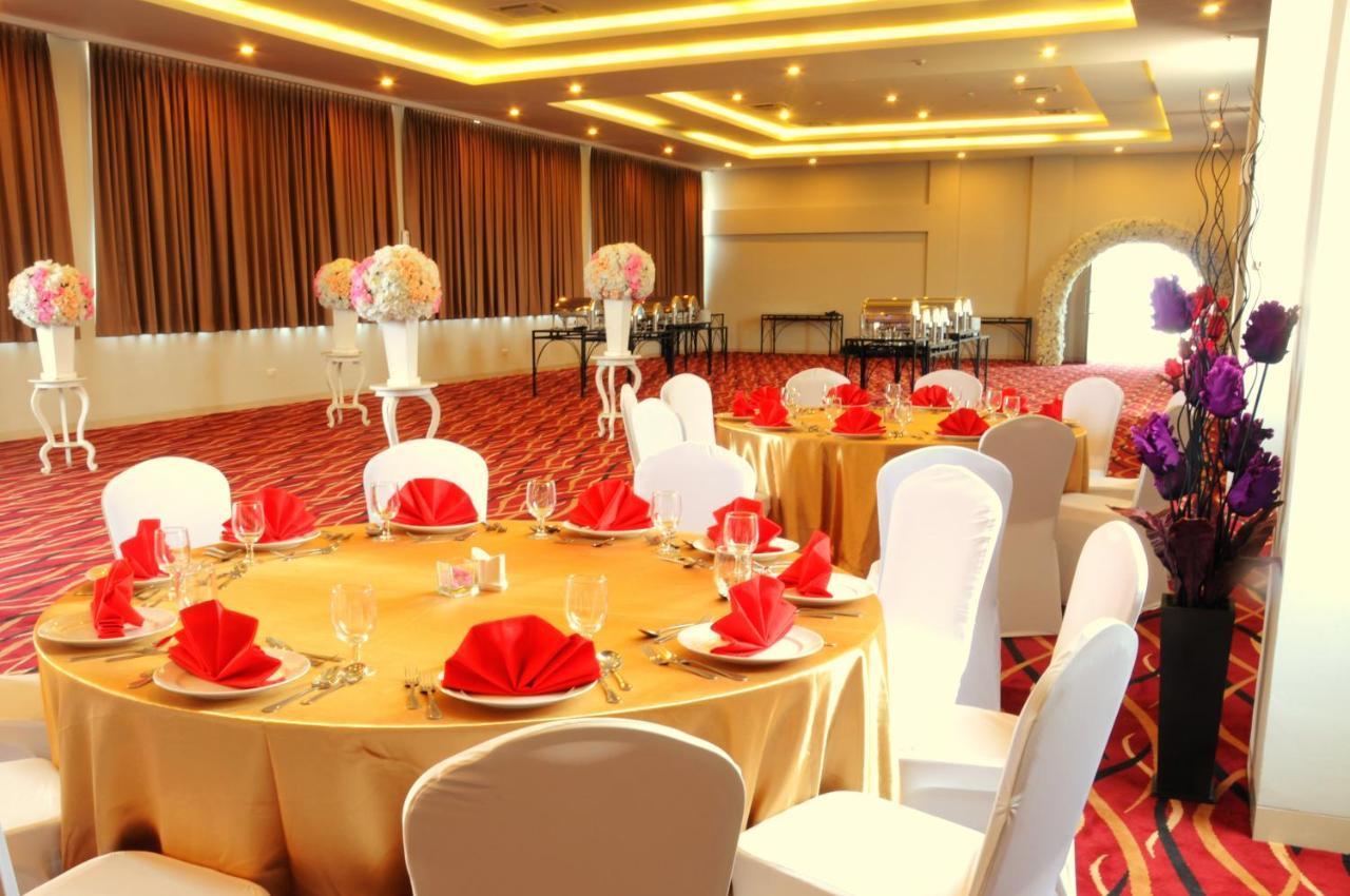 Favehotel Hyper Square Bandung Exterior photo